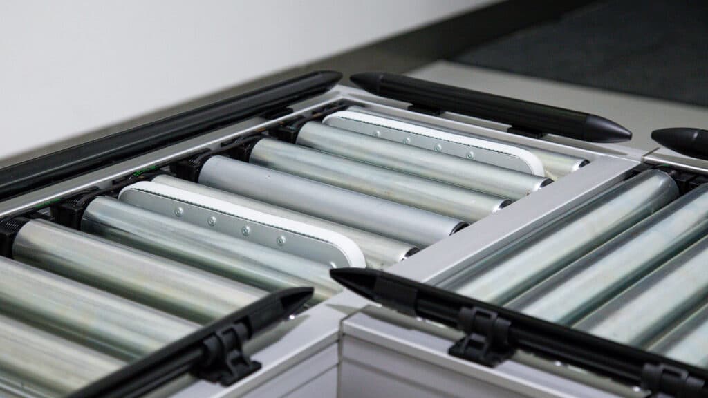 Modular powered roller conveyor systems | Customized solutions